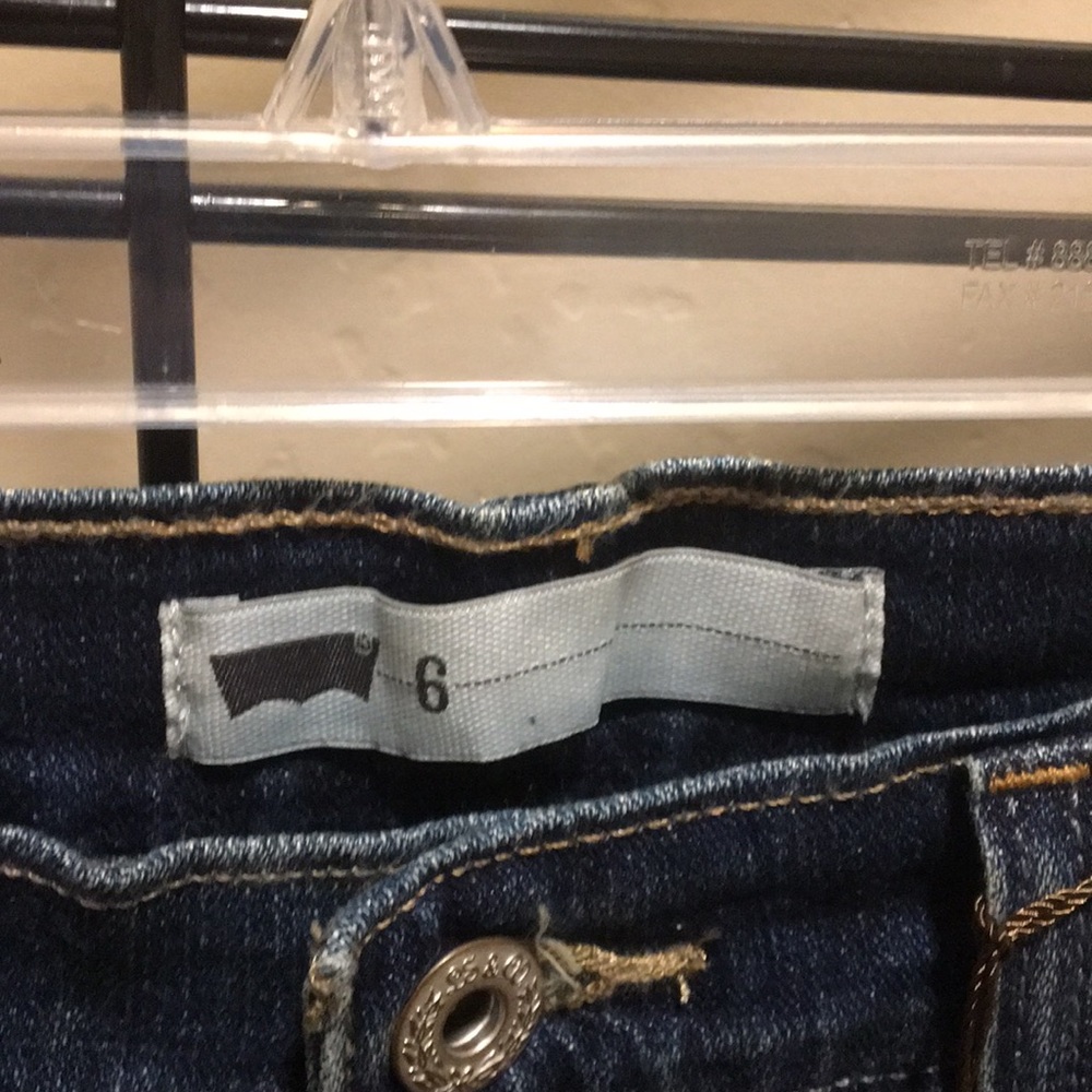 NWT Size 6 Levi 515 Capris - Picture 4 of 6